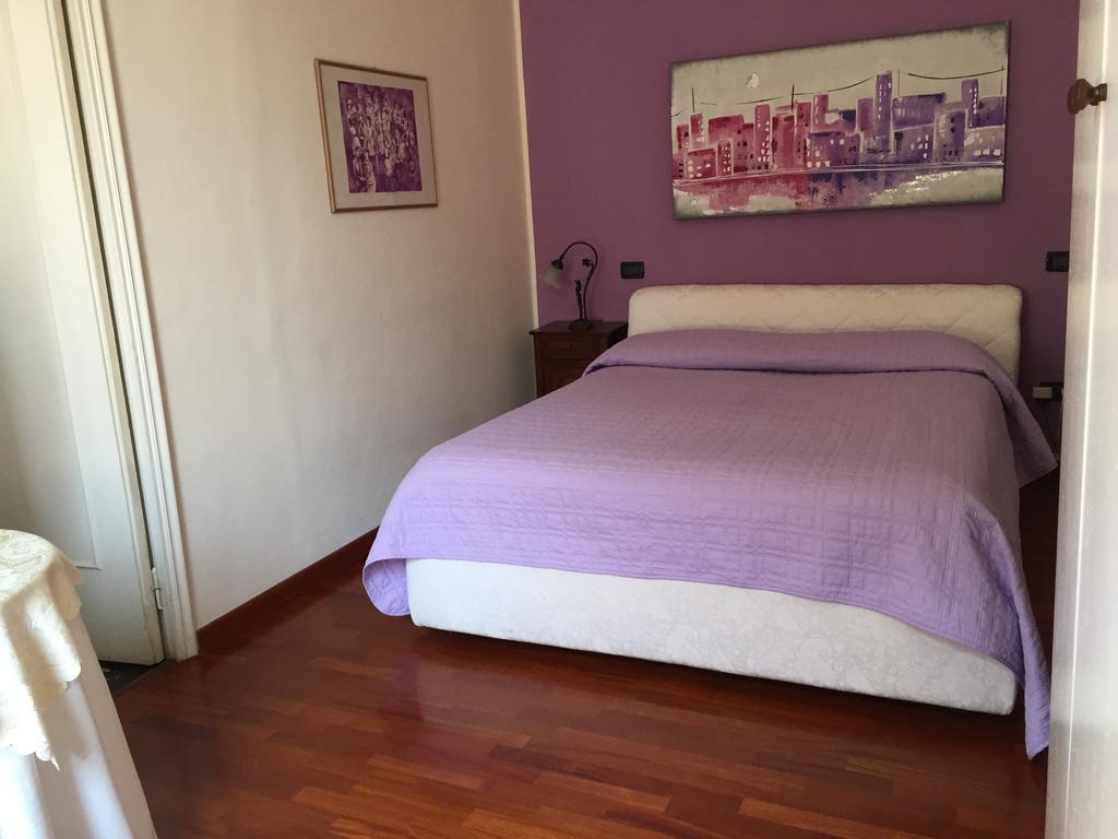 Bed and Breakfast Il Giardino Nascosto Busto Arsizio Habitación foto