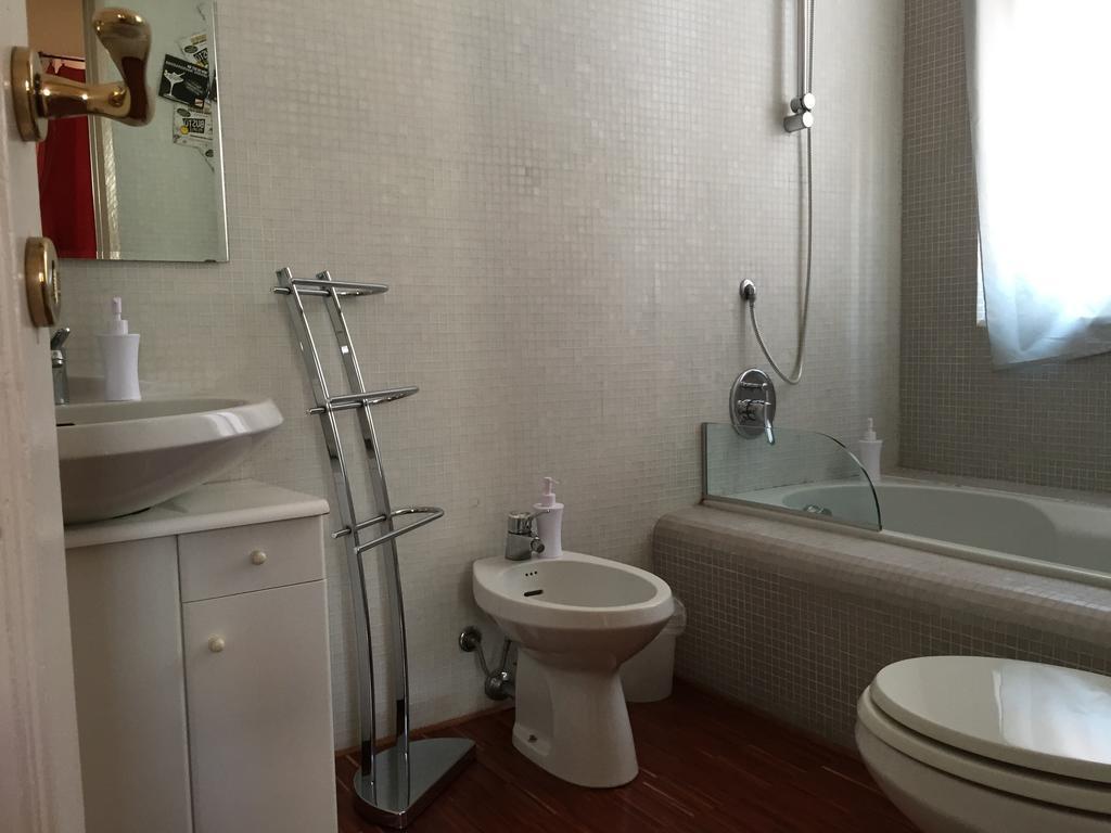 Bed and Breakfast Il Giardino Nascosto Busto Arsizio Habitación foto