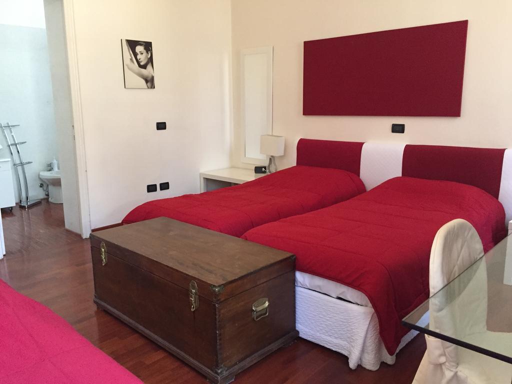 Bed and Breakfast Il Giardino Nascosto Busto Arsizio Habitación foto